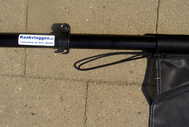 beachflags afwerking met spanrubber