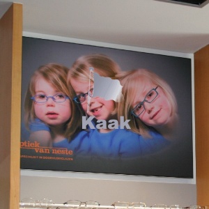textielframe muurbevestiging